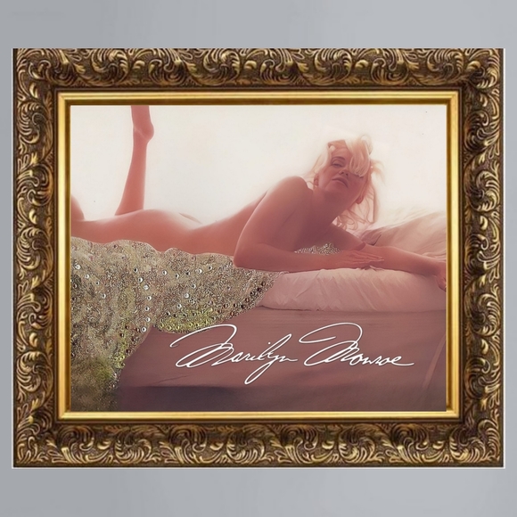 Marilyn Monroe Nude Vogue Gold Glittered Sheets 8x10 Framed Ornate Gold 10x12 - Picture 1 of 3